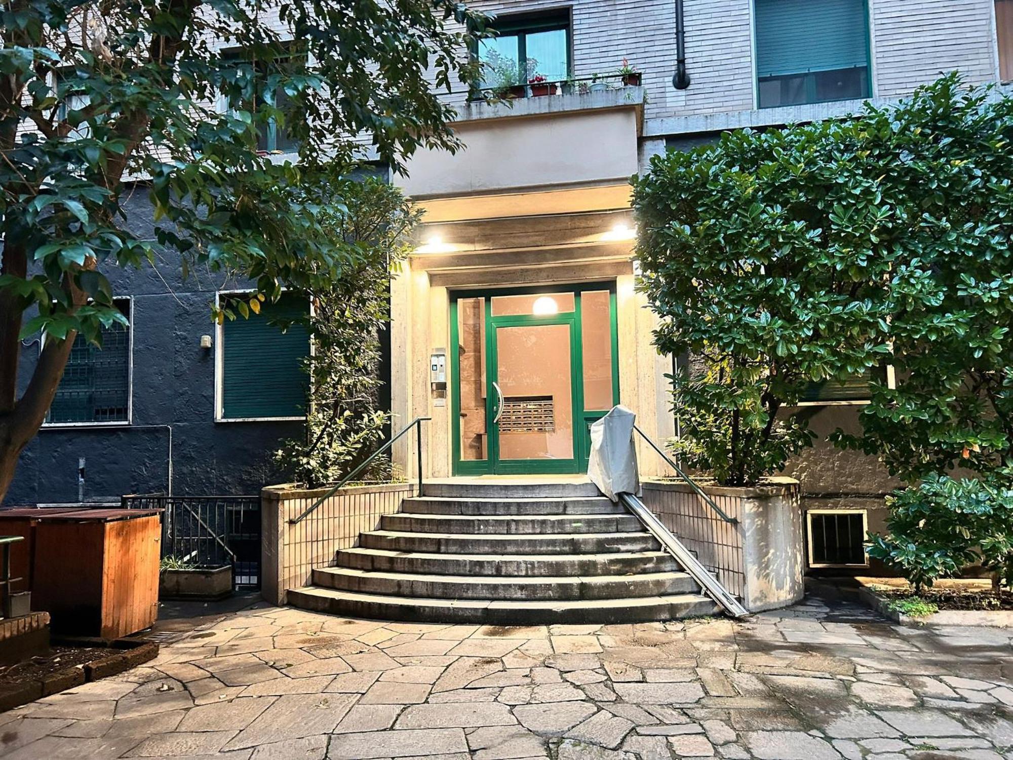 Sant'Ambrogio Charme Apartment Milán Exterior foto